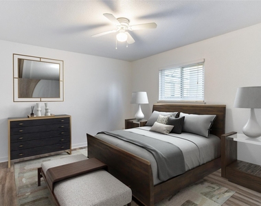 7945 Gault St - Photo Thumbnail 13