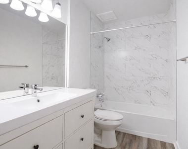 7945 Gault St - Photo Thumbnail 8