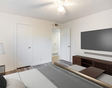 7945 Gault St - Photo Thumbnail 15