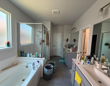 19324 Hartwell Dr - Photo Thumbnail 22