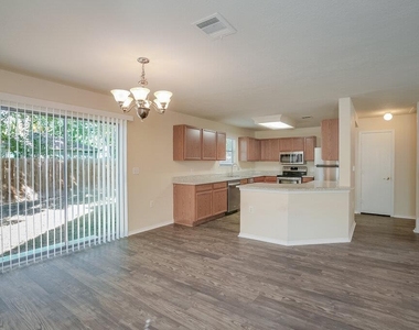 6812 Doyal Dr - Photo Thumbnail 4