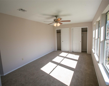 7901 Taranto Dr - Photo Thumbnail 20