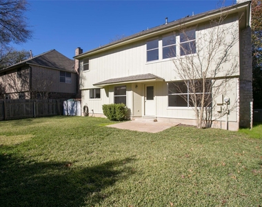 7901 Taranto Dr - Photo Thumbnail 29