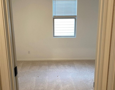 115 Lyrebird Ln - Photo Thumbnail 31