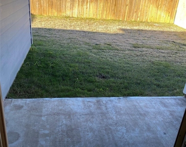 115 Lyrebird Ln - Photo Thumbnail 36