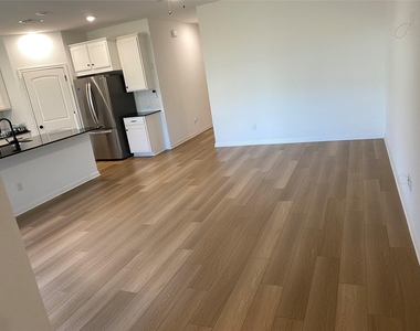 115 Lyrebird Ln - Photo Thumbnail 24