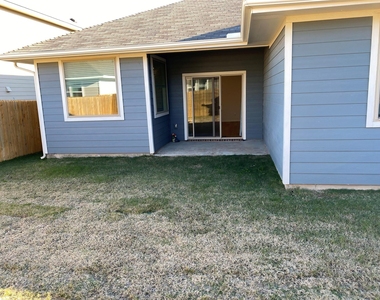 115 Lyrebird Ln - Photo Thumbnail 34