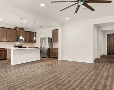 4512 Arques Ave - Photo Thumbnail 2