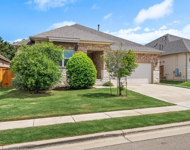 4512 Arques Ave - Photo Thumbnail 1