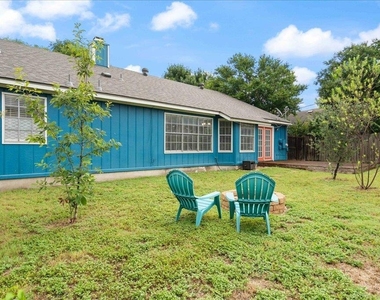 2205 Cedar Branch Dr - Photo Thumbnail 17