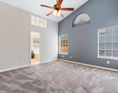 2205 Cedar Branch Dr - Photo Thumbnail 18