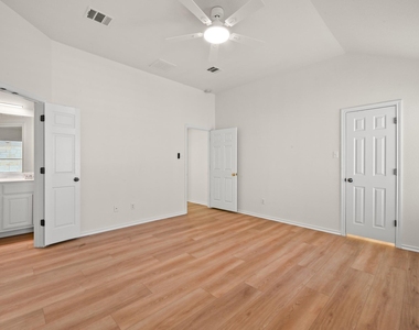 38 Cypress Knee Ln - Photo Thumbnail 8