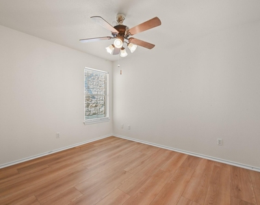 38 Cypress Knee Ln - Photo Thumbnail 11