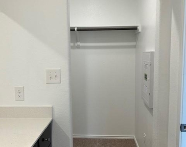 35 Trinity Cir - Photo Thumbnail 13