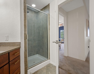 3404 American Dr - Photo Thumbnail 24