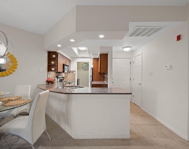 3404 American Dr - Photo Thumbnail 7
