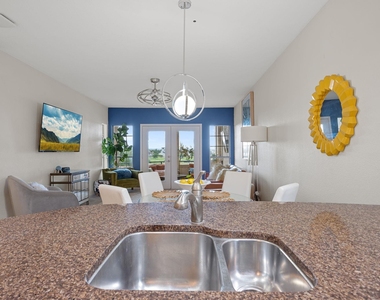 3404 American Dr - Photo Thumbnail 8