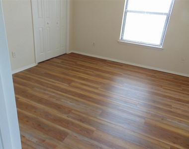 6501 Bradsher Dr - Photo Thumbnail 3