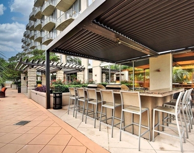 360 Nueces St - Photo Thumbnail 21