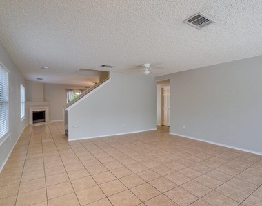 7903 Bramble Bush Dr - Photo Thumbnail 2