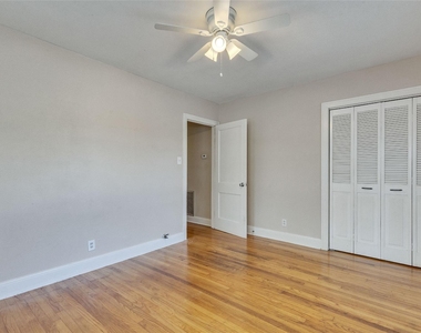 3810 Brookview Rd - Photo Thumbnail 18