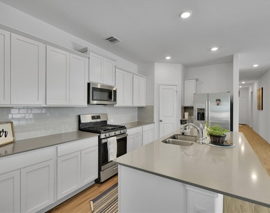 1621 Brueggerhoff Rd - Photo Thumbnail 14