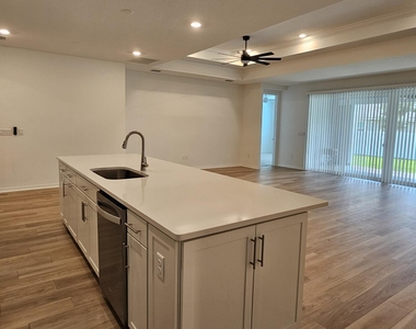 12272 Parkland View Lane - Photo Thumbnail 8