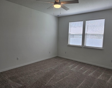 12272 Parkland View Lane - Photo Thumbnail 14