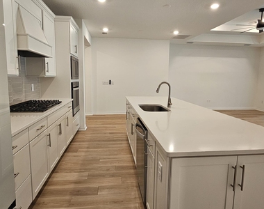 12272 Parkland View Lane - Photo Thumbnail 6