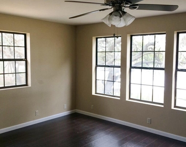 5640 Silver Sands Circle - Photo Thumbnail 1