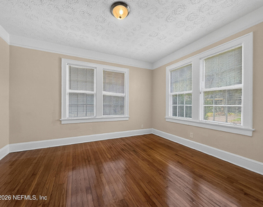2736 Lydia Street - Photo Thumbnail 12