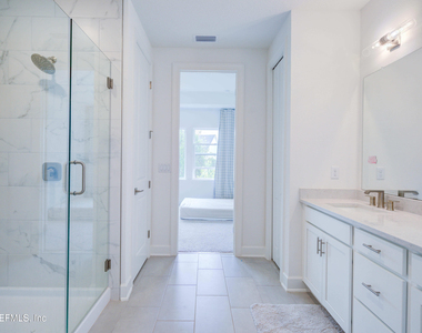 22 Amalia Way - Photo Thumbnail 19