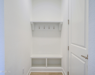 22 Amalia Way - Photo Thumbnail 32