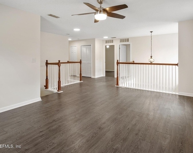 535 Roserush Lane - Photo Thumbnail 24