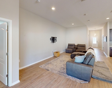70625 Turtle Creek Court - Photo Thumbnail 3