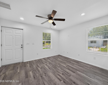 2220 Flesher Avenue - Photo Thumbnail 5