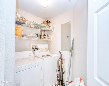940 Village Trail - Photo Thumbnail 30