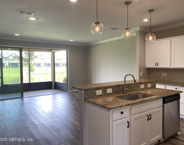 7003 Berrybrook Drive - Photo Thumbnail 6