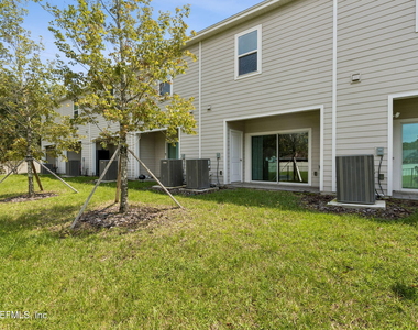 7217 Sabal Terrace - Photo Thumbnail 24