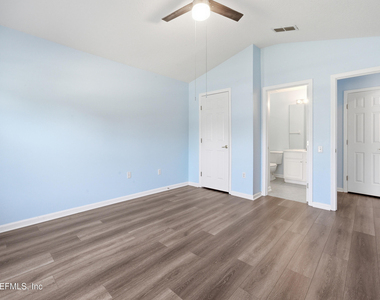 1380 Fairway Village Drive - Photo Thumbnail 15