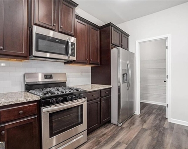 195 Enon Mill Lane - Photo Thumbnail 4