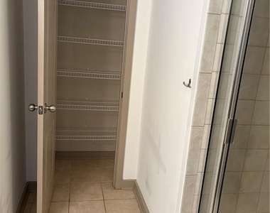 390 17th Street Nw - Photo Thumbnail 5