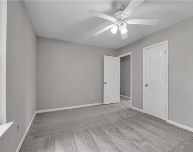 4890 Evergreen Valley Way - Photo Thumbnail 35