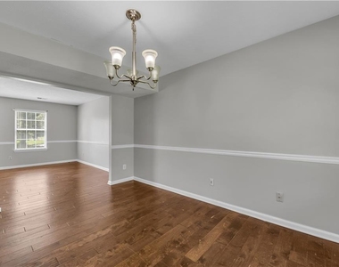 4890 Evergreen Valley Way - Photo Thumbnail 15