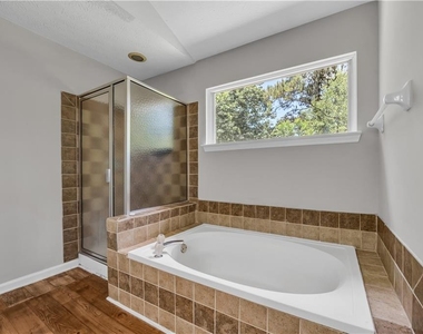 4890 Evergreen Valley Way - Photo Thumbnail 32