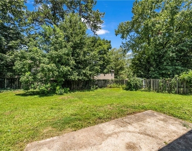 4890 Evergreen Valley Way - Photo Thumbnail 6