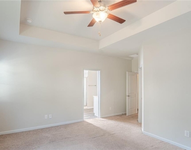 1302 Endicott Court - Photo Thumbnail 6