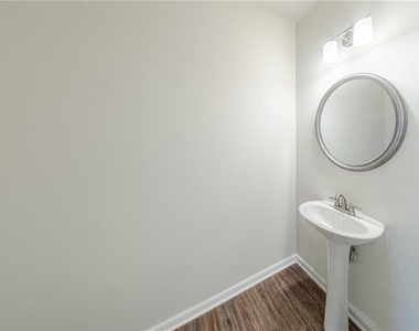 1302 Endicott Court - Photo Thumbnail 15