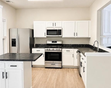 9155 Nesbit Ferry Road - Photo Thumbnail 3