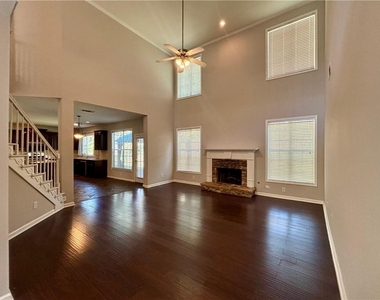 3252 Sandy Branch Lane - Photo Thumbnail 1